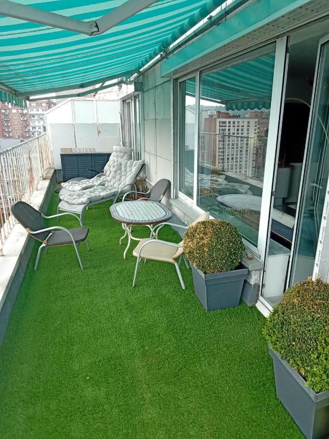 Liege Centre Mediacite Appartement Possible Parking Terrasse Immense 8Eme Pour 2 Personnes Exterior photo